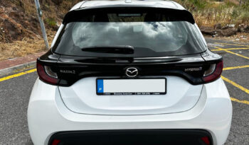 Mazda 2 Hybrid completo
